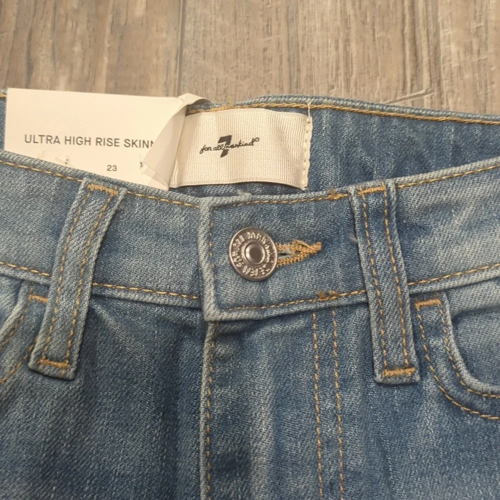 7FAMK Ultra High Rise Skinny Boot jeans 7U413567 color Golden Hour sz23 Tall NWT - Picture 7 of 15